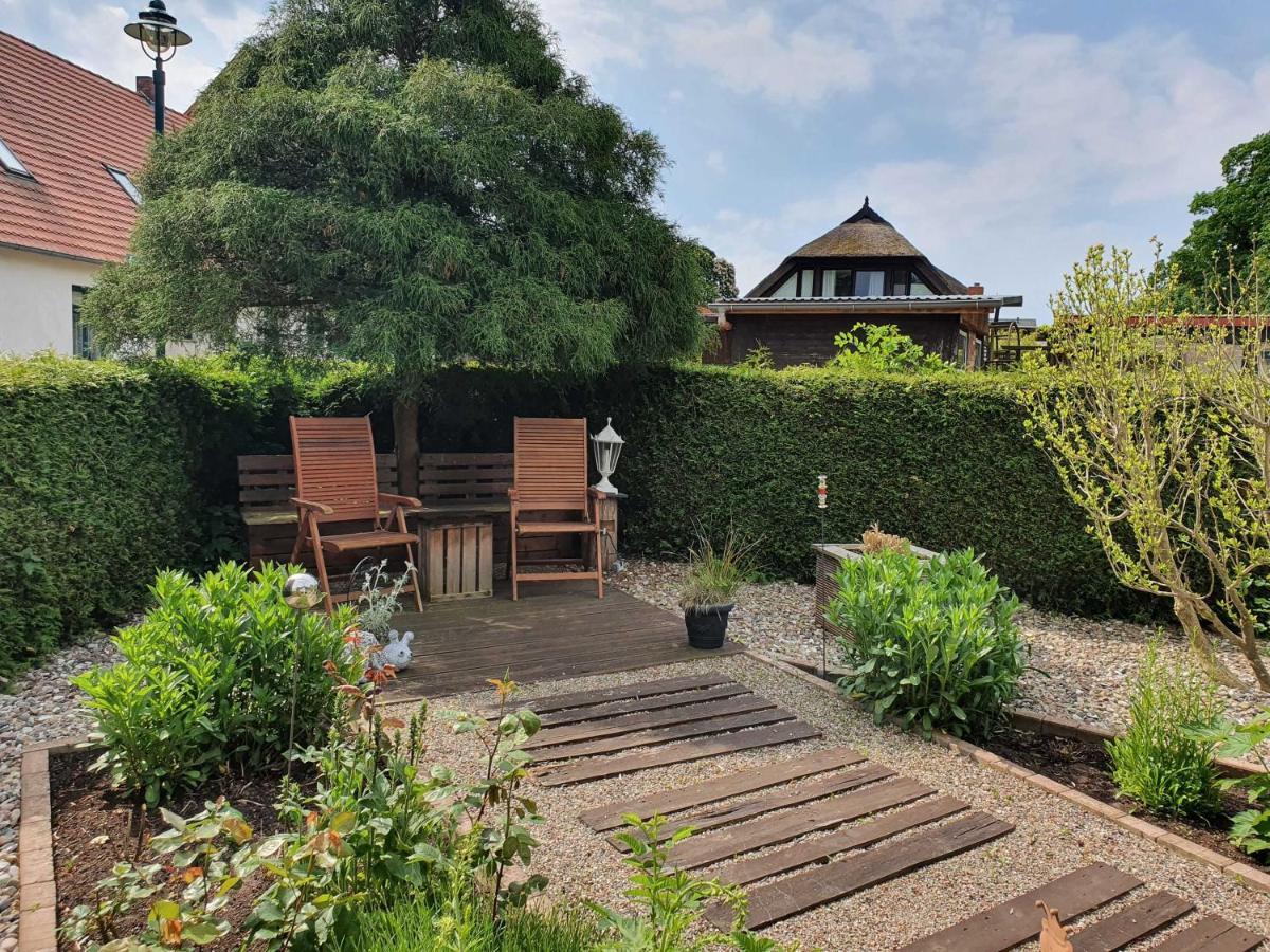 Ferienwohnung Sonnenschein Sagard Exterior foto